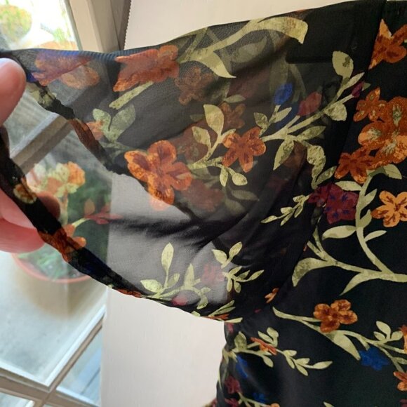 Gianni Bini Black Floral Print Loose Flowing Dress. Keyhole neckline. Large NWT - Picture 5 of 11